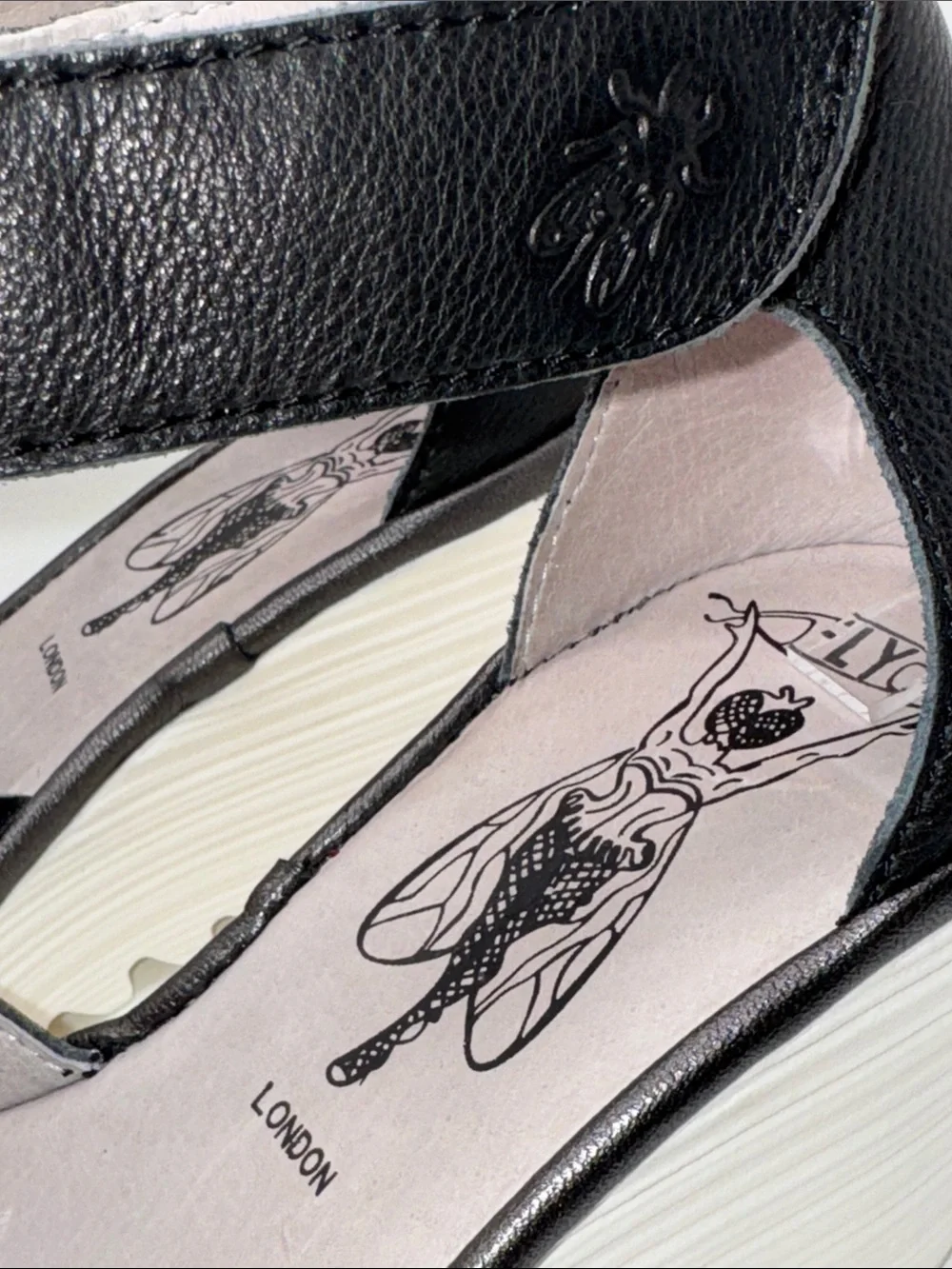 Fly London Yand Wedge Shoes Black Leather Women’s EU 38 US 7.5-8